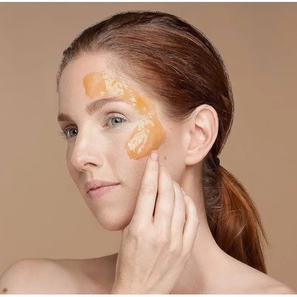 YENSA | PUMPKIN TURMERIC 2-IN-1 RADIANCE POLISHING MASK - Picture 4 of 9